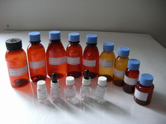 �ڷ�Һ�wˎ�þ���ƿ