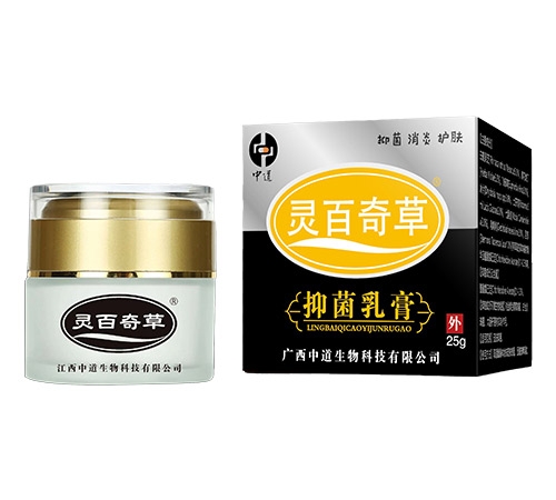 �`������־����