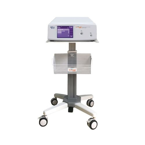 ���~ �����g��