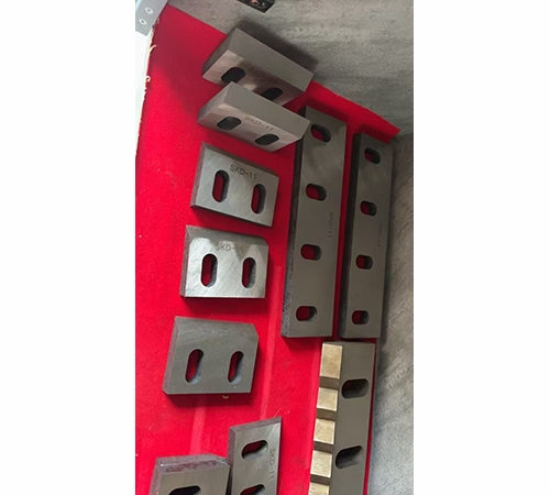 �Ͼ��΁��C(j��)е���޹�˾-����C(j��)��Ƭ