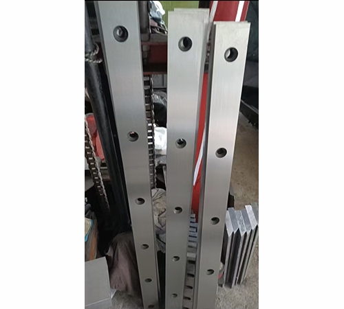 �Ͼ��΁��C(j��)е���޹�˾-����C(j��)��Ƭ